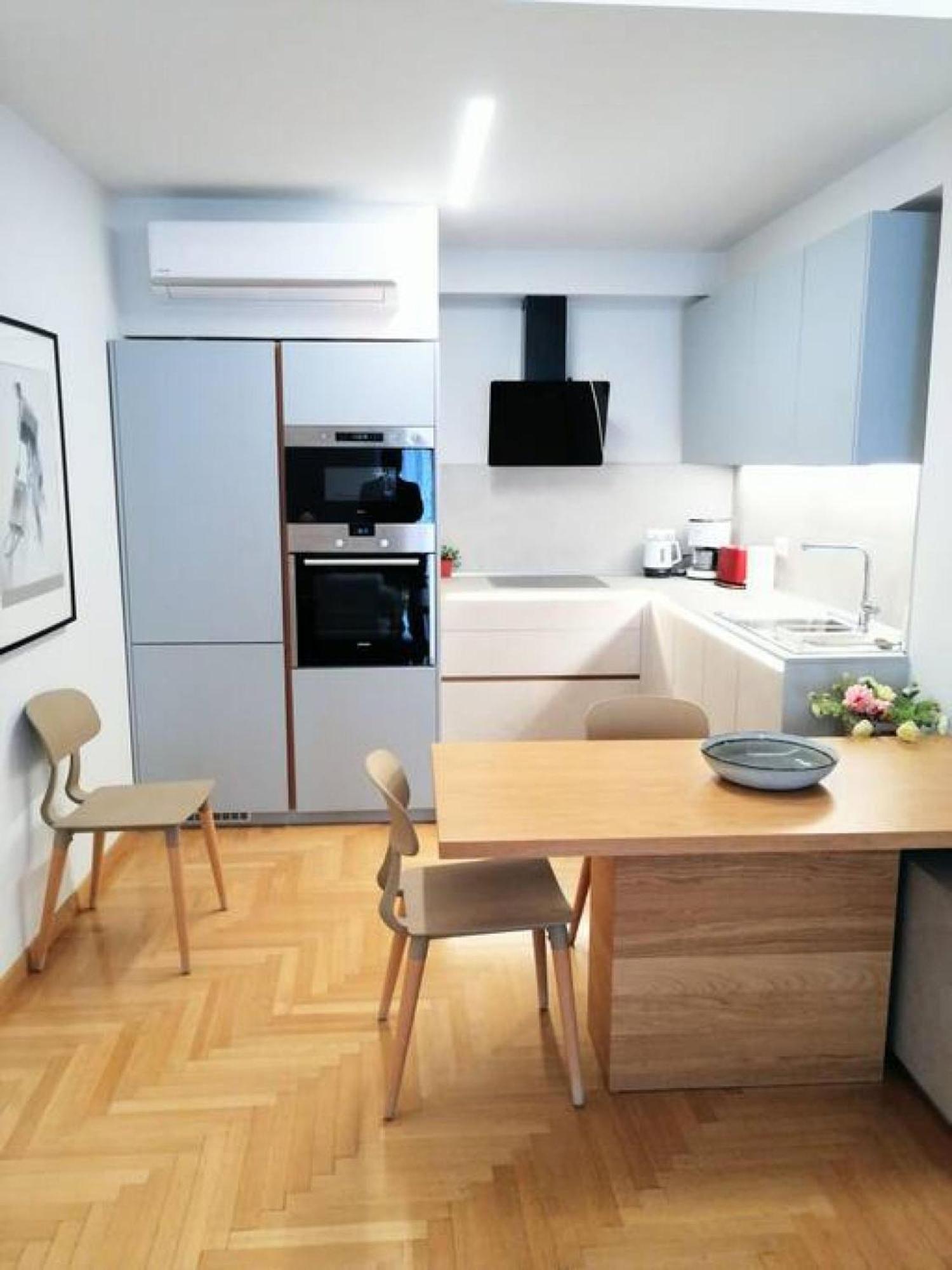 Elegant Apartment In Acropolis Athen Exterior foto